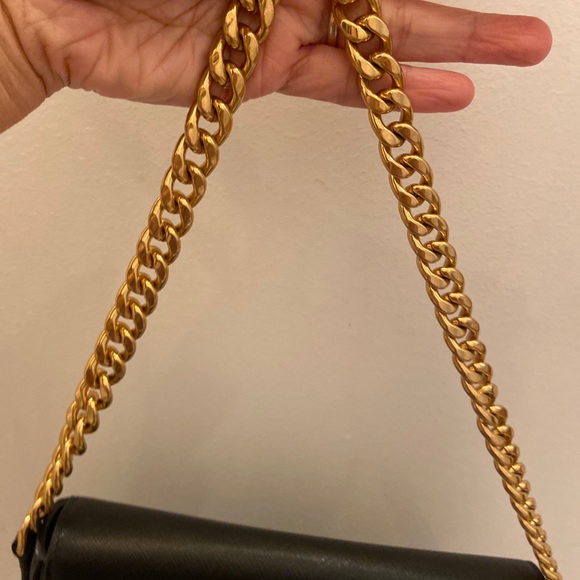 ‼️SOLD‼️Authentic Prada Crossbody Saffiano leather - Picture 9 of 16